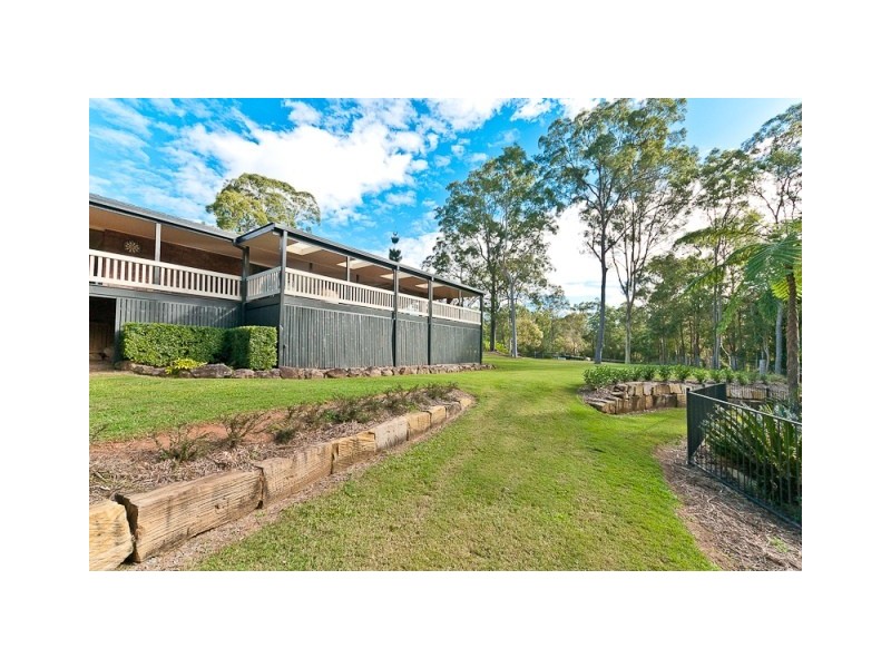 340 Bridgeman Road, Bridgeman Downs QLD 4035