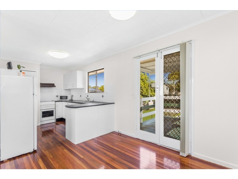 27 Fahey Street, Zillmere QLD 4034