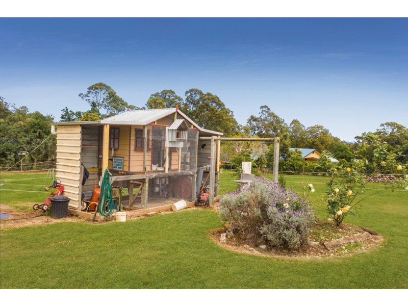 118 Bronson Street, Bridgeman Downs QLD 4035