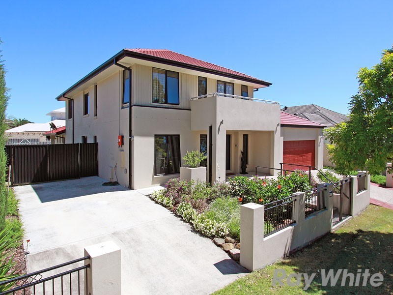 23 Apulia Place, Bridgeman Downs QLD 4035