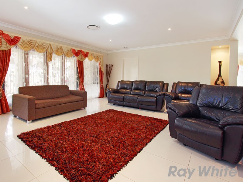 23 Apulia Place, Bridgeman Downs QLD 4035