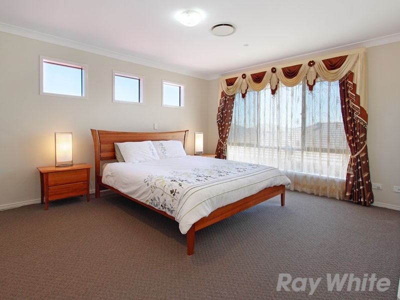 23 Apulia Place, Bridgeman Downs QLD 4035