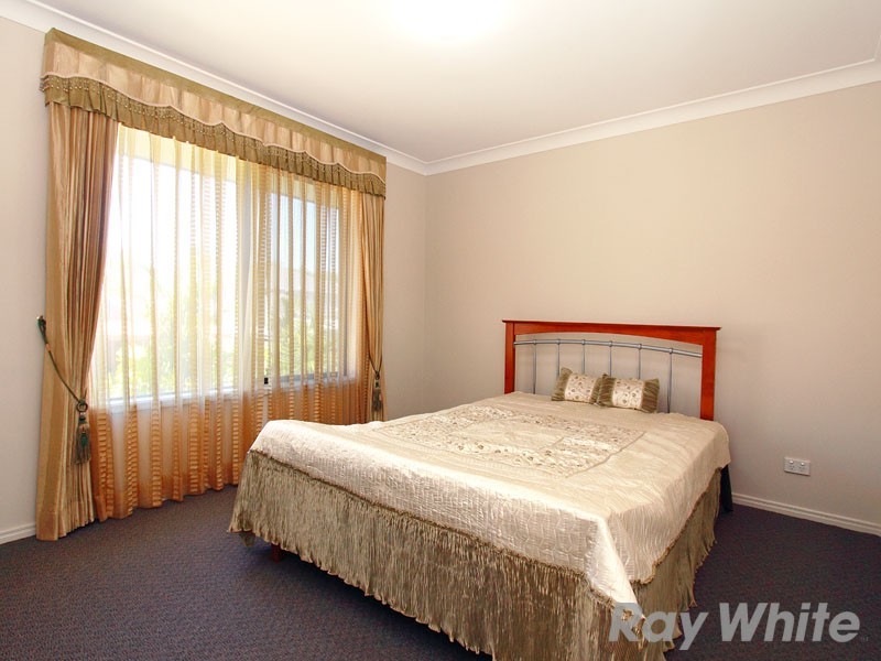 23 Apulia Place, Bridgeman Downs QLD 4035