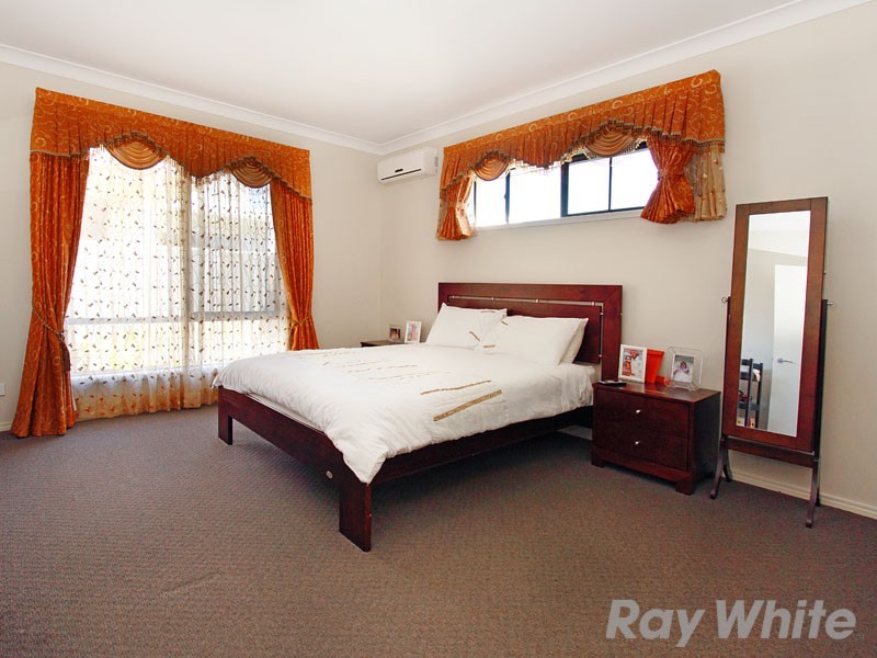 23 Apulia Place, Bridgeman Downs QLD 4035