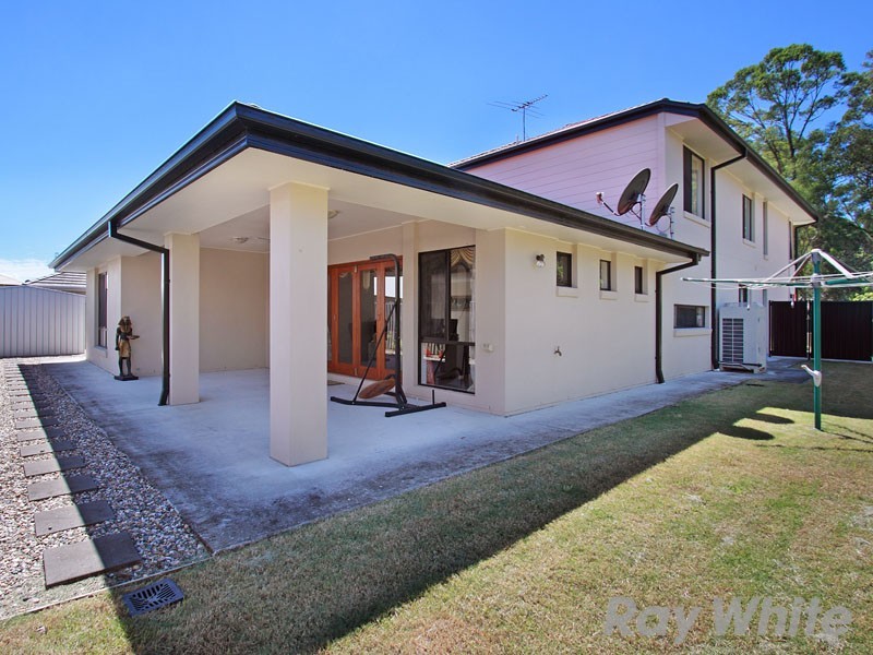 23 Apulia Place, Bridgeman Downs QLD 4035