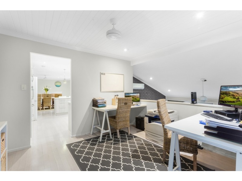 25 Nicholas Street, Mcdowall QLD 4053