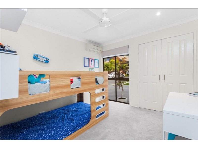 25 Nicholas Street, Mcdowall QLD 4053