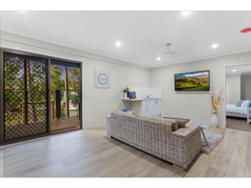 25 Nicholas Street, Mcdowall QLD 4053