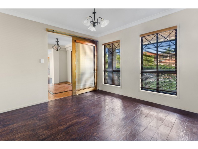 17 Waterford Place, Bridgeman Downs QLD 4035