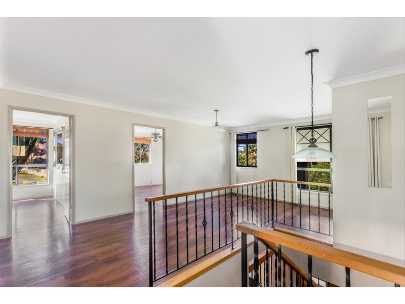 17 Waterford Place, Bridgeman Downs QLD 4035