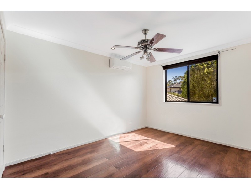 17 Waterford Place, Bridgeman Downs QLD 4035