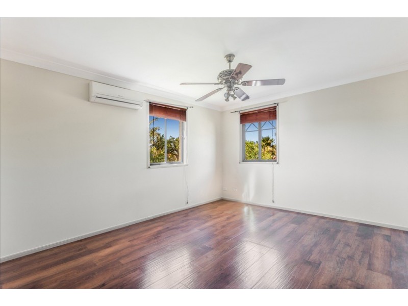 17 Waterford Place, Bridgeman Downs QLD 4035