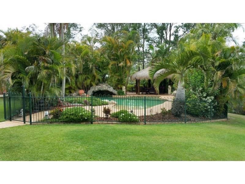 26 Hidden Valley Drive, Eatons Hill QLD 4037