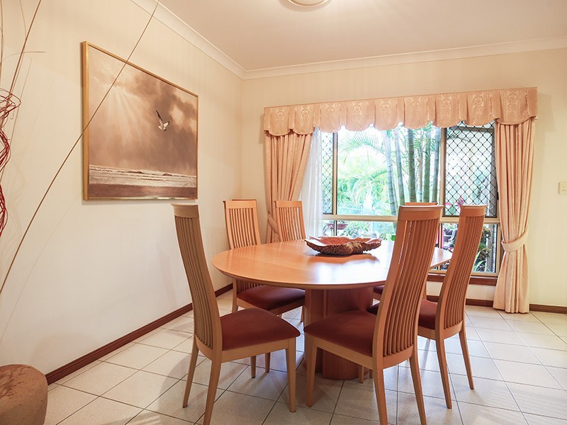 26 Hidden Valley Drive, Eatons Hill QLD 4037