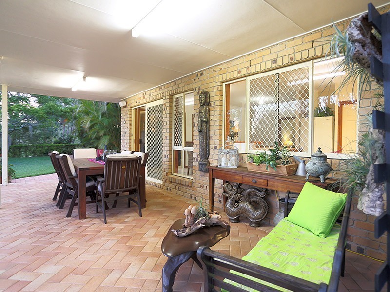 26 Hidden Valley Drive, Eatons Hill QLD 4037