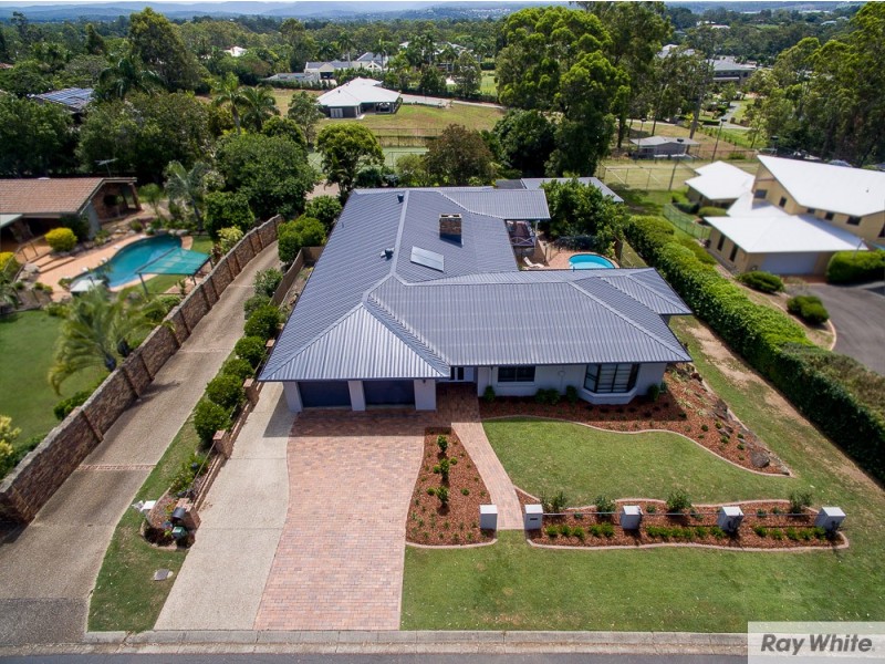 3 Flametree Street, Bridgeman Downs QLD 4035