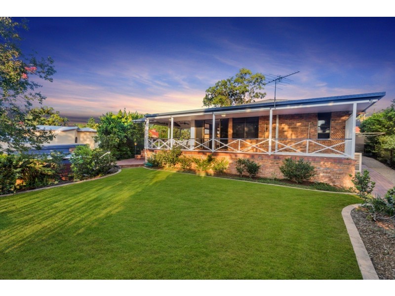 3 Flametree Street, Bridgeman Downs QLD 4035