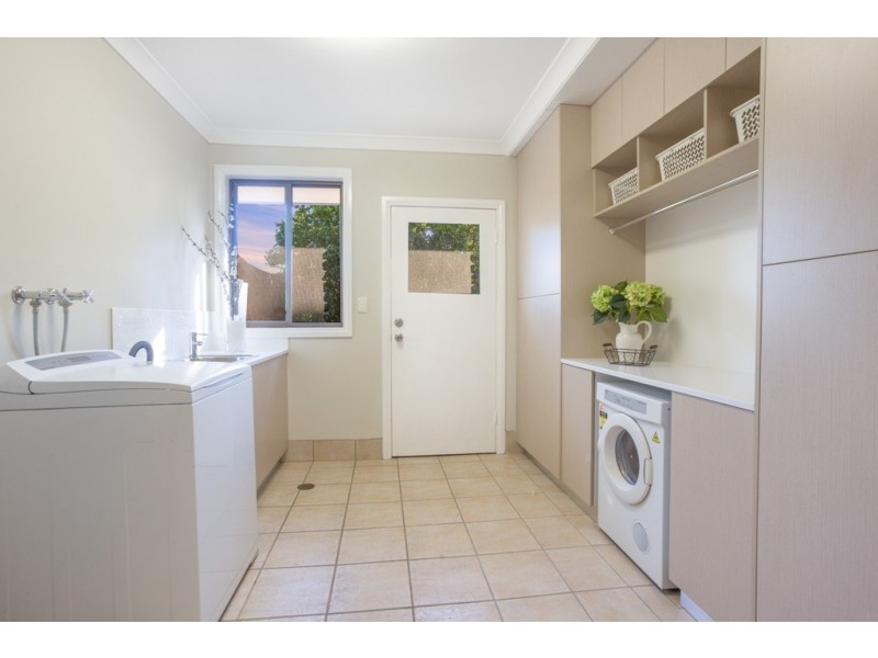 3 Flametree Street, Bridgeman Downs QLD 4035