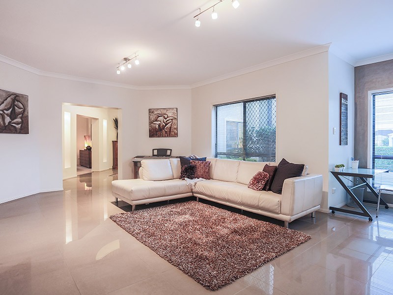 23 Aquarius Place, Bridgeman Downs QLD 4035