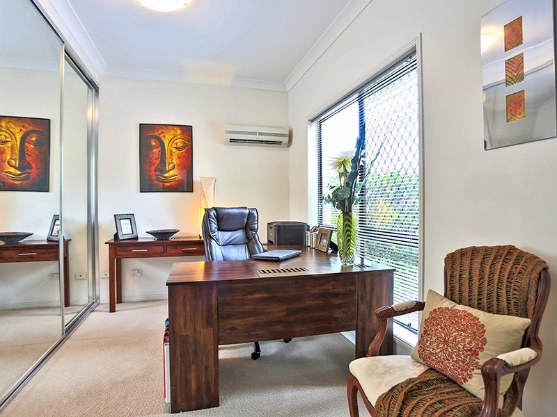 23 Aquarius Place, Bridgeman Downs QLD 4035