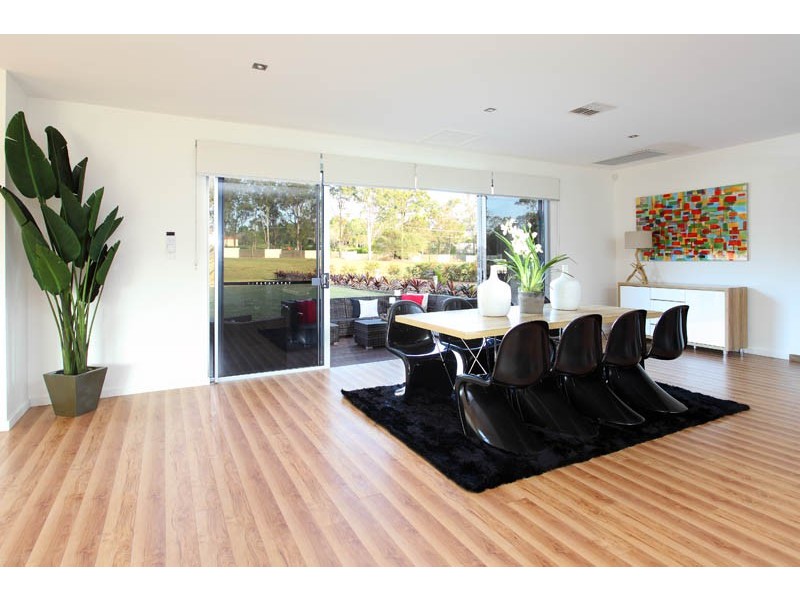 24 Priestley Road, Bridgeman Downs QLD 4035