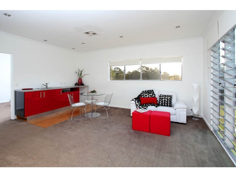 24 Priestley Road, Bridgeman Downs QLD 4035