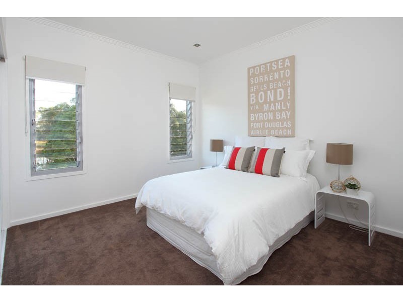 24 Priestley Road, Bridgeman Downs QLD 4035