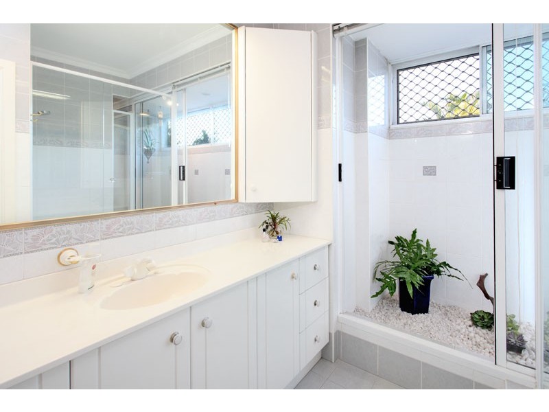 245 Graham Road, Bridgeman Downs QLD 4035