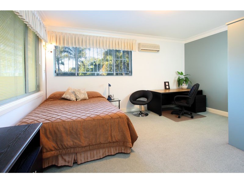 245 Graham Road, Bridgeman Downs QLD 4035