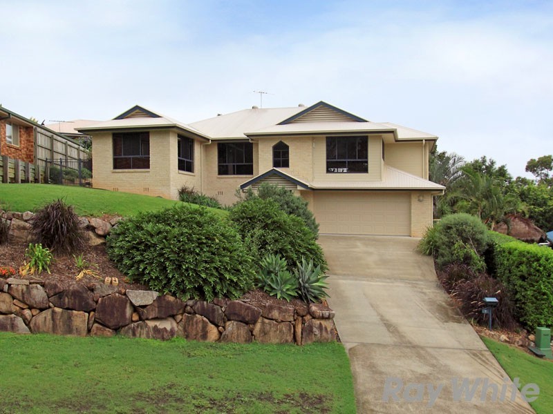 6 Meilland Court, Eatons Hill QLD 4037