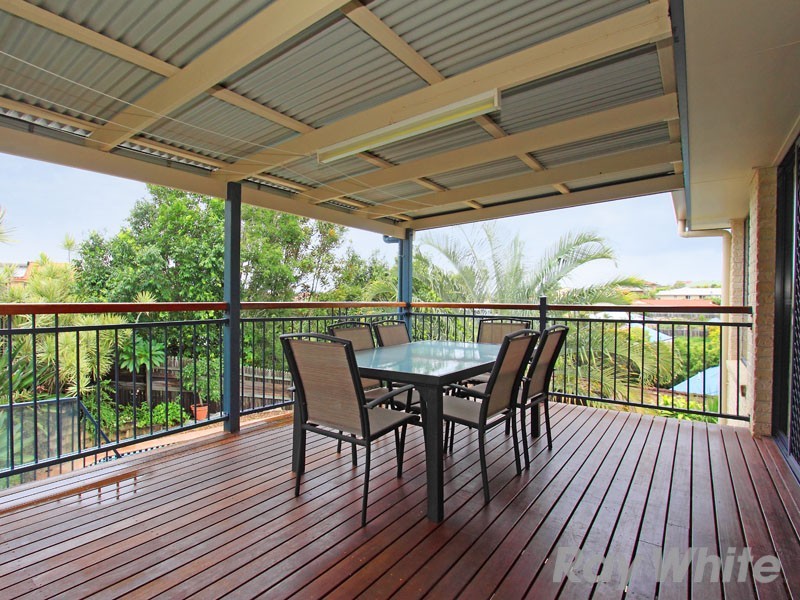 6 Meilland Court, Eatons Hill QLD 4037