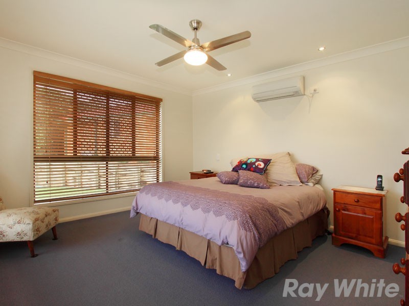 6 Meilland Court, Eatons Hill QLD 4037