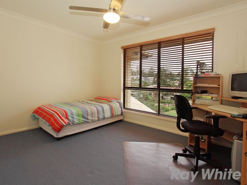 6 Meilland Court, Eatons Hill QLD 4037