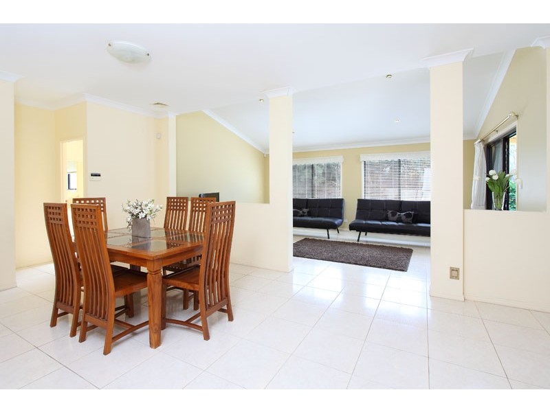 32 Banksia Place, Bridgeman Downs QLD 4035