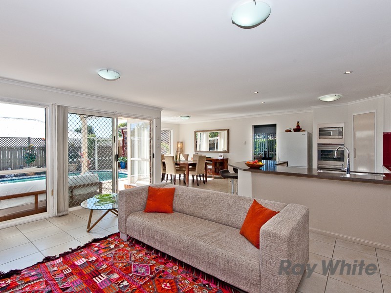 167 Galaxy Street, Bridgeman Downs QLD 4035