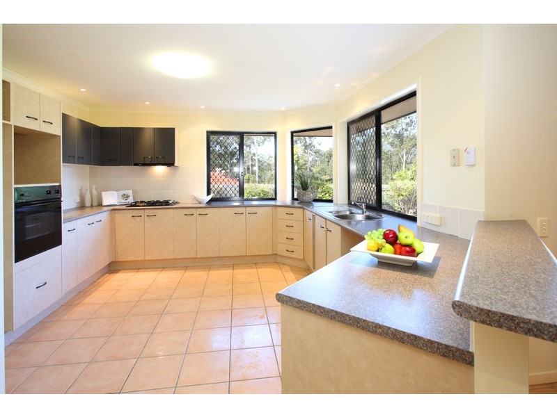 6 Sellers Place, Mcdowall QLD 4053