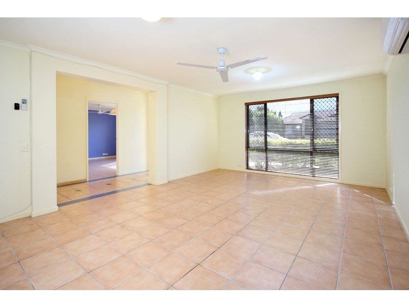 6 Sellers Place, Mcdowall QLD 4053