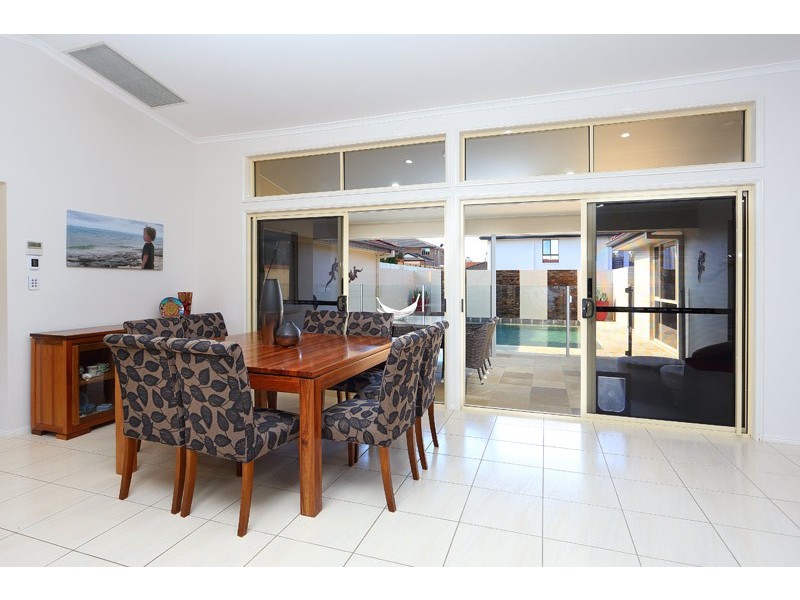 2 Sellers Place, Mcdowall QLD 4053