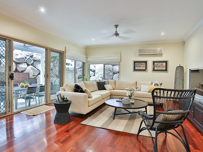 24 Dicaprio Circuit, Bridgeman Downs QLD 4035