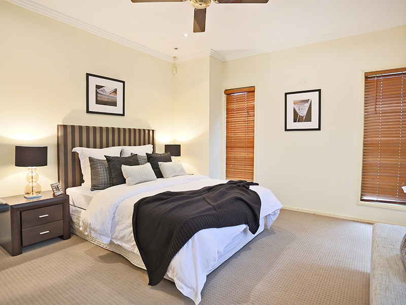 24 Dicaprio Circuit, Bridgeman Downs QLD 4035