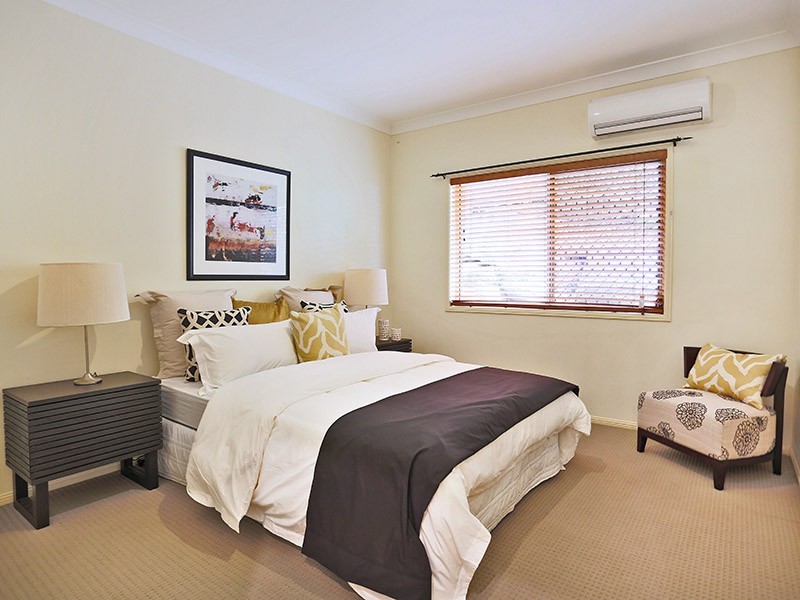 24 Dicaprio Circuit, Bridgeman Downs QLD 4035