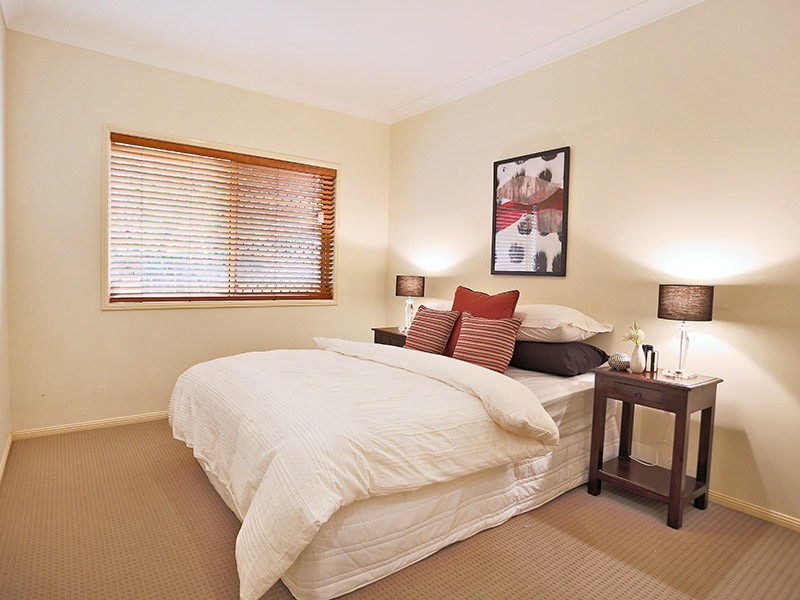 24 Dicaprio Circuit, Bridgeman Downs QLD 4035