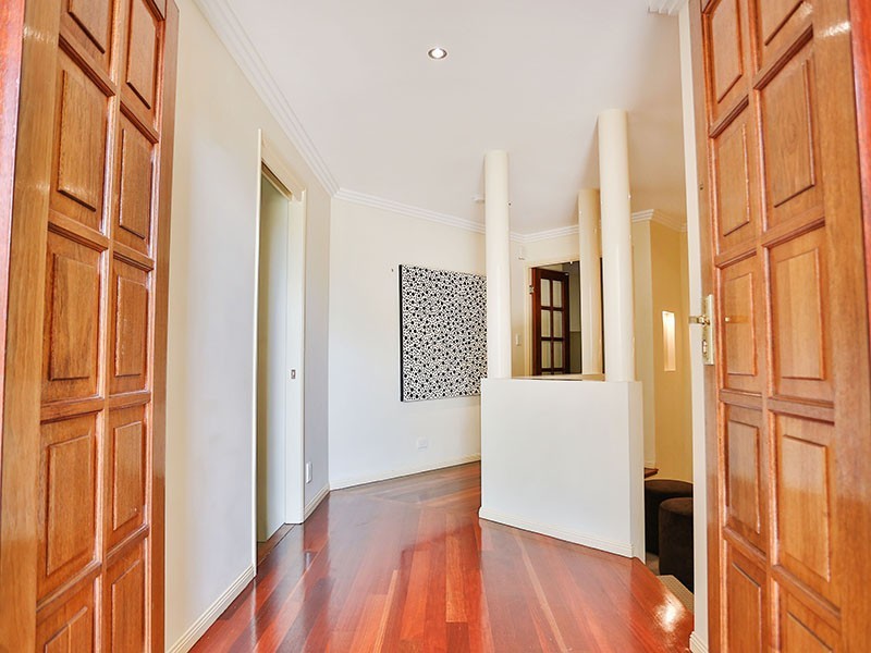 24 Dicaprio Circuit, Bridgeman Downs QLD 4035