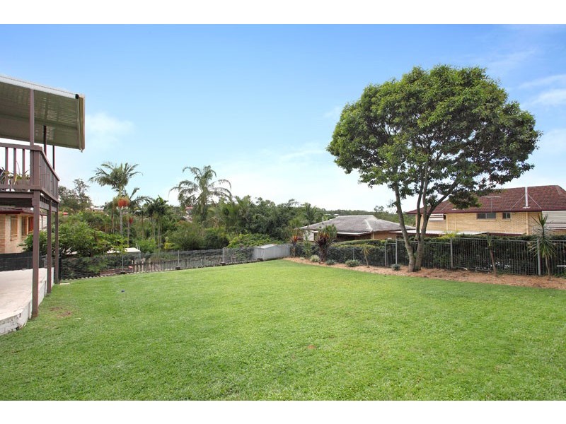 17 Bassey Street, Mcdowall QLD 4053