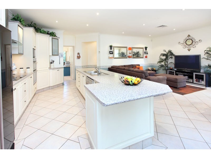 56 Oxford Crescent, Bridgeman Downs QLD 4035