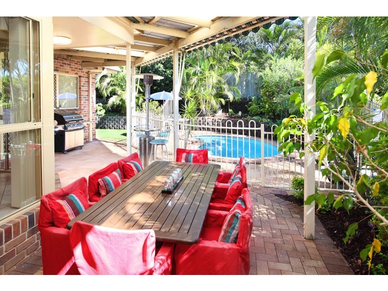 56 Oxford Crescent, Bridgeman Downs QLD 4035