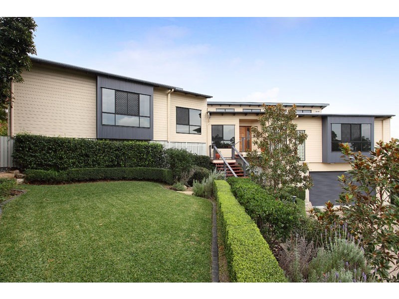 12 Ironbark Place, Bridgeman Downs QLD 4035