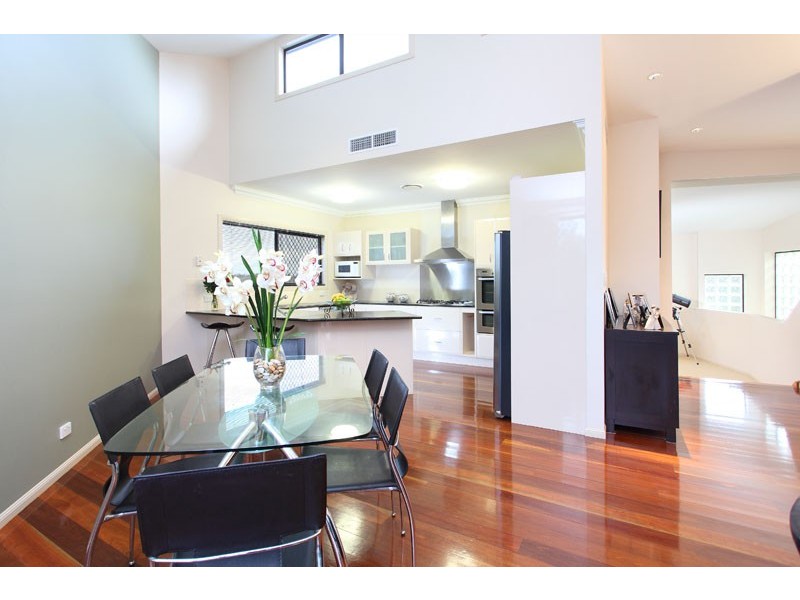 12 Ironbark Place, Bridgeman Downs QLD 4035