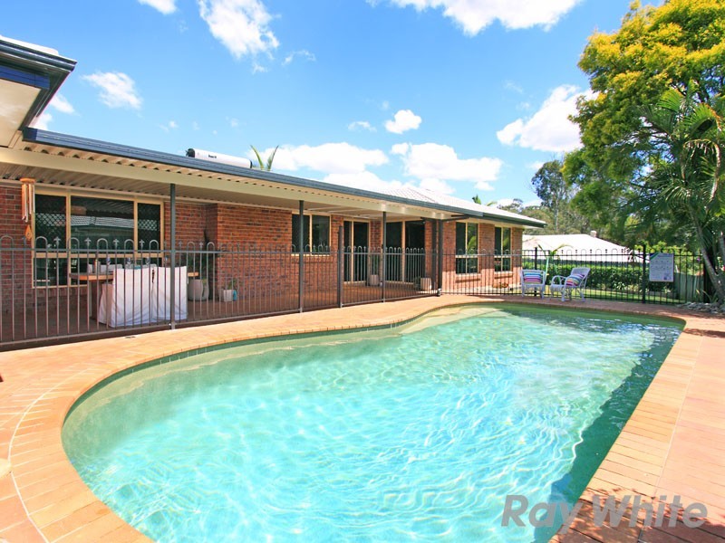 82 Voyager Circuit, Bridgeman Downs QLD 4035