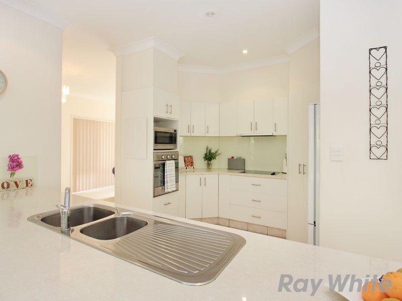 17 Kosta Place, Albany Creek QLD 4035